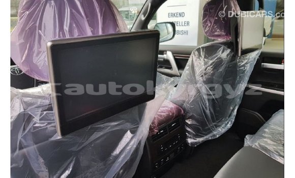Buy Import Toyota Land Cruiser Black Car in Import - Dubai in Batken Buy Import Toyota Land Cruiser Black Car in Import - Dubai in Batken