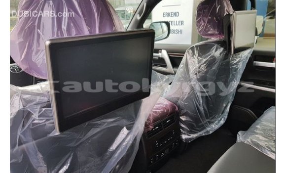 Buy Import Toyota Land Cruiser Black Car in Import - Dubai in Batken Buy Import Toyota Land Cruiser Black Car in Import - Dubai in Batken