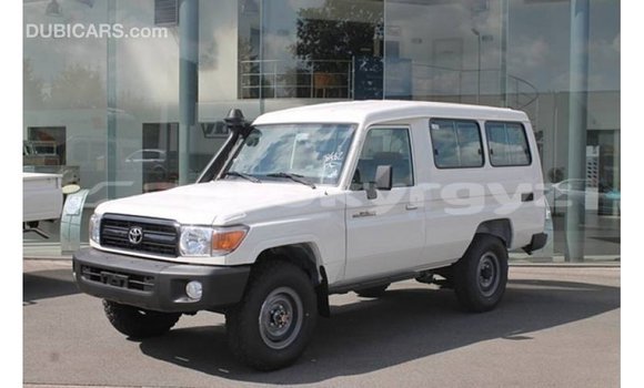 Buy Import Toyota Land Cruiser White Car in Import - Dubai in Batken Buy Import Toyota Land Cruiser White Car in Import - Dubai in Batken