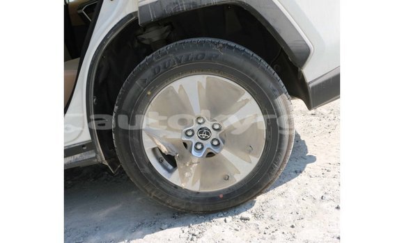 Buy Import Toyota 4Runner White Car in Import - Dubai in Batken Buy Import Toyota 4Runner White Car in Import - Dubai in Batken