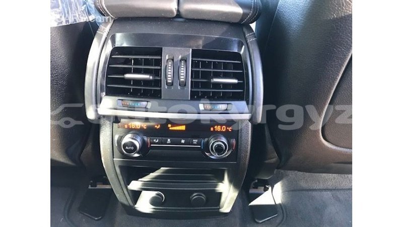 Big with watermark bmw x6 batken import dubai 2674