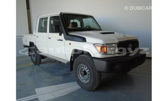 Buy Import Toyota Land Cruiser White Car in Import - Dubai in Batken Buy Import Toyota Land Cruiser White Car in Import - Dubai in Batken