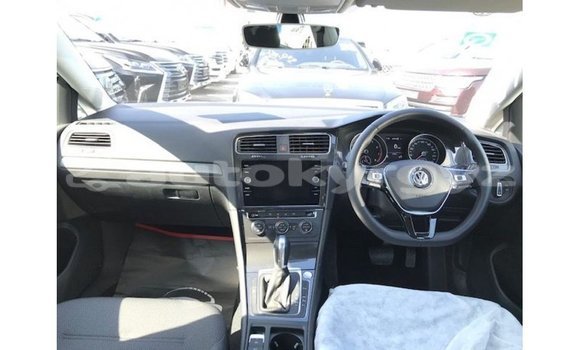 Buy Import Volkswagen Golf White Car in Import - Dubai in Batken Buy Import Volkswagen Golf White Car in Import - Dubai in Batken