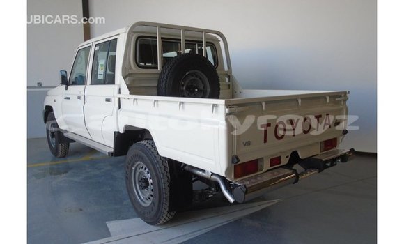 Buy Import Toyota Land Cruiser White Car in Import - Dubai in Batken Buy Import Toyota Land Cruiser White Car in Import - Dubai in Batken
