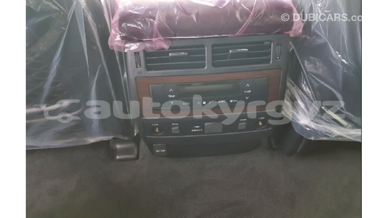 Big with watermark toyota land cruiser batken import dubai 2688