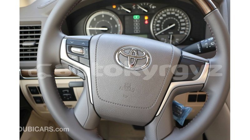 Big with watermark toyota land cruiser batken import dubai 2697