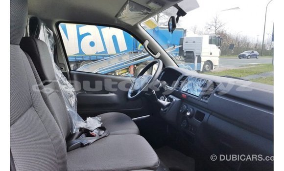 Buy Import Toyota Hiace White Car in Import - Dubai in Batken Buy Import Toyota Hiace White Car in Import - Dubai in Batken