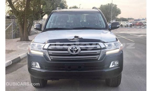 Buy Import Toyota Land Cruiser Black Car in Import - Dubai in Batken Buy Import Toyota Land Cruiser Black Car in Import - Dubai in Batken
