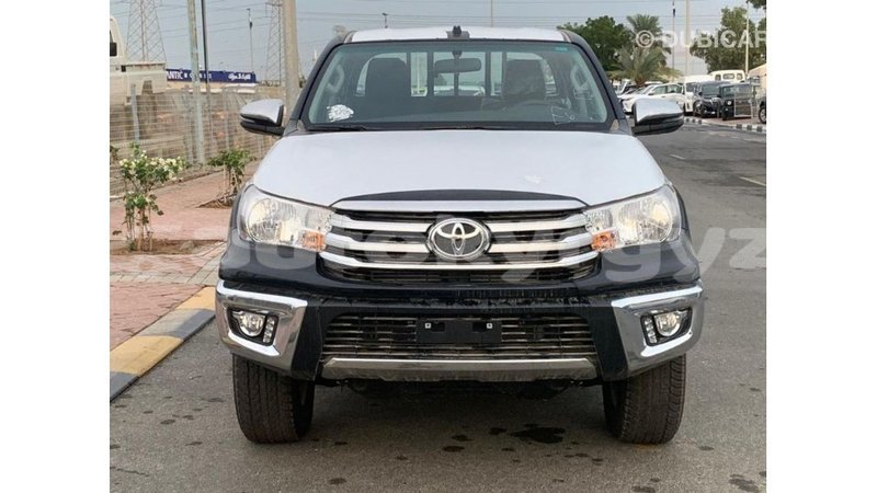 Big with watermark toyota hilux batken import dubai 2721