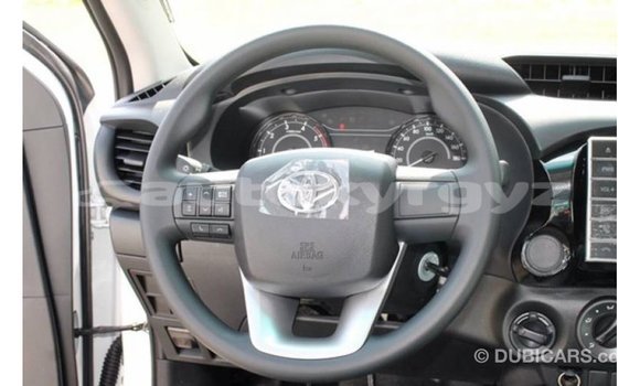 Buy Import Toyota Hilux White Car in Import - Dubai in Batken Buy Import Toyota Hilux White Car in Import - Dubai in Batken