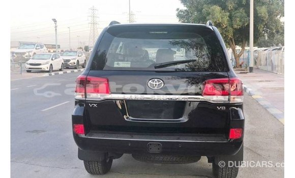 Buy Import Toyota Land Cruiser Black Car in Import - Dubai in Batken Buy Import Toyota Land Cruiser Black Car in Import - Dubai in Batken