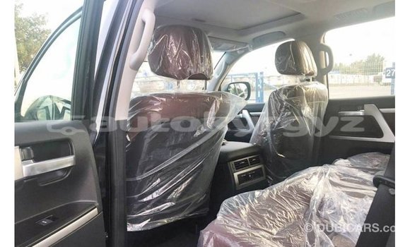 Buy Import Toyota Land Cruiser Black Car in Import - Dubai in Batken Buy Import Toyota Land Cruiser Black Car in Import - Dubai in Batken