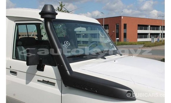 Buy Import Toyota Land Cruiser White Car in Import - Dubai in Batken Buy Import Toyota Land Cruiser White Car in Import - Dubai in Batken