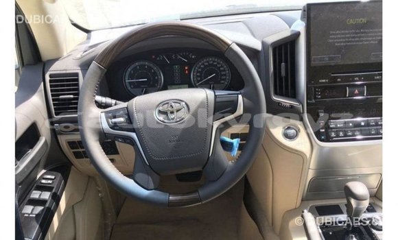Buy Import Toyota Land Cruiser Black Car in Import - Dubai in Batken Buy Import Toyota Land Cruiser Black Car in Import - Dubai in Batken
