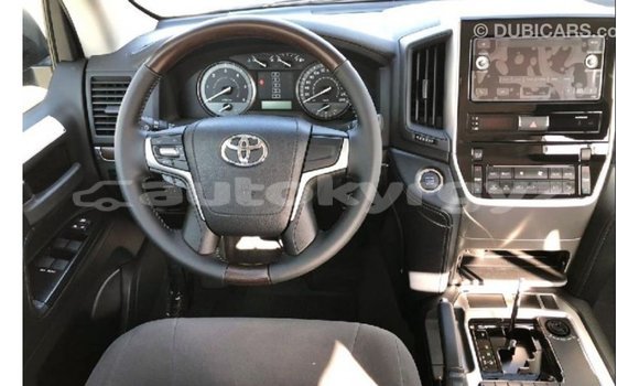 Buy Import Toyota Land Cruiser Black Car in Import - Dubai in Batken Buy Import Toyota Land Cruiser Black Car in Import - Dubai in Batken