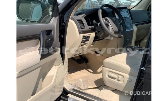 Buy Import Toyota Land Cruiser Black Car in Import - Dubai in Batken Buy Import Toyota Land Cruiser Black Car in Import - Dubai in Batken