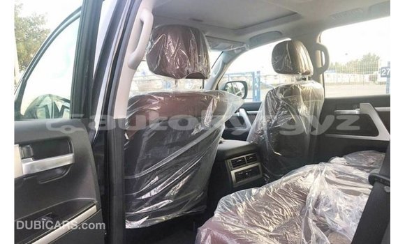 Buy Import Toyota Land Cruiser Black Car in Import - Dubai in Batken Buy Import Toyota Land Cruiser Black Car in Import - Dubai in Batken