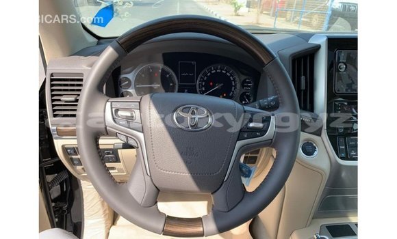Buy Import Toyota Land Cruiser Black Car in Import - Dubai in Batken Buy Import Toyota Land Cruiser Black Car in Import - Dubai in Batken