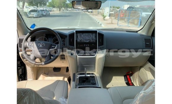 Buy Import Toyota Land Cruiser Black Car in Import - Dubai in Batken Buy Import Toyota Land Cruiser Black Car in Import - Dubai in Batken