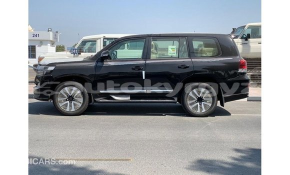 Buy Import Toyota Land Cruiser Black Car in Import - Dubai in Batken Buy Import Toyota Land Cruiser Black Car in Import - Dubai in Batken