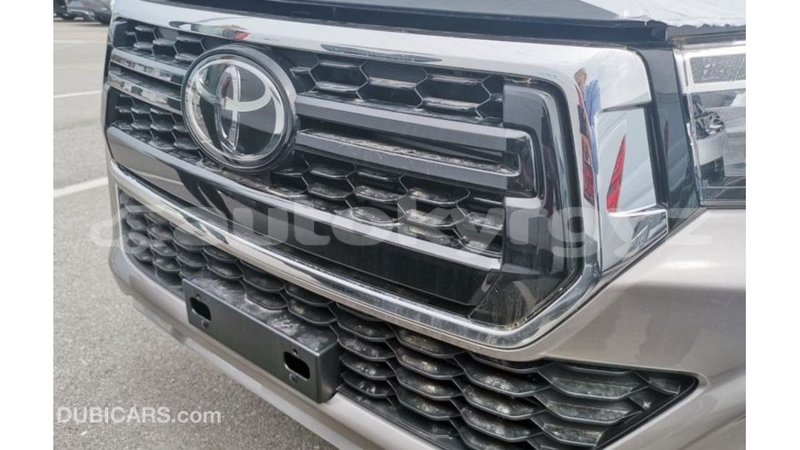 Big with watermark toyota hilux batken import dubai 2746