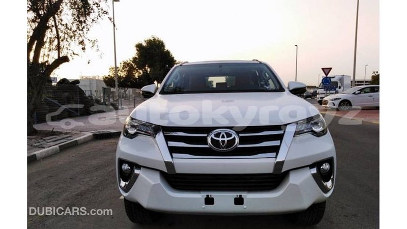 Big with watermark toyota fortuner batken import dubai 2747