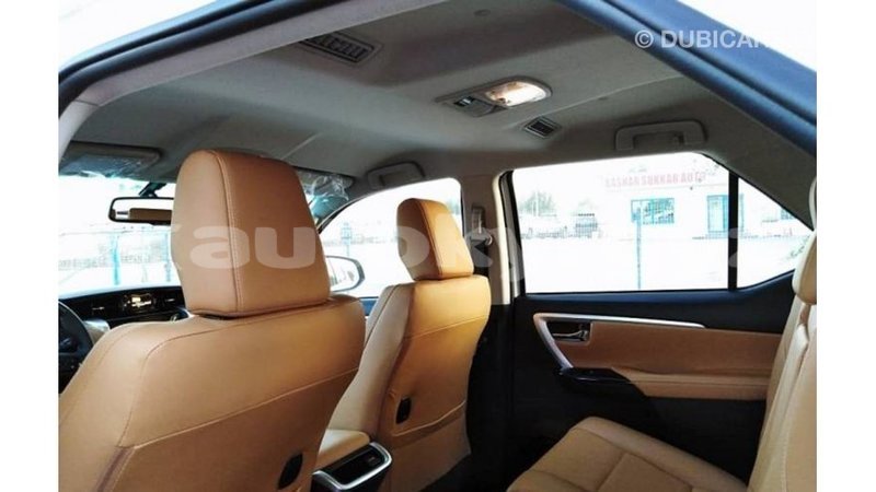 Big with watermark toyota fortuner batken import dubai 2747