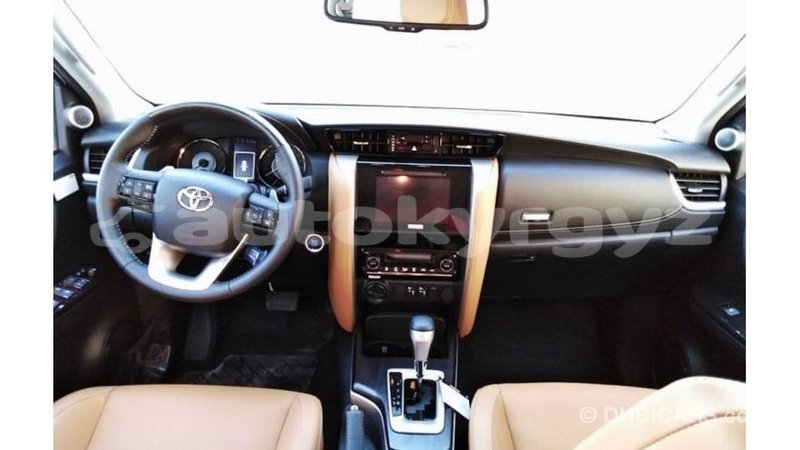 Big with watermark toyota fortuner batken import dubai 2747