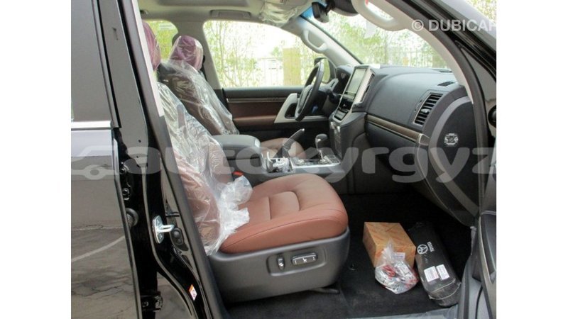 Big with watermark toyota land cruiser batken import dubai 2750