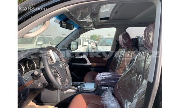 Buy Import Toyota Land Cruiser Black Car in Import - Dubai in Batken Buy Import Toyota Land Cruiser Black Car in Import - Dubai in Batken