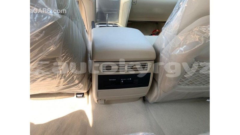 Big with watermark toyota land cruiser batken import dubai 2752