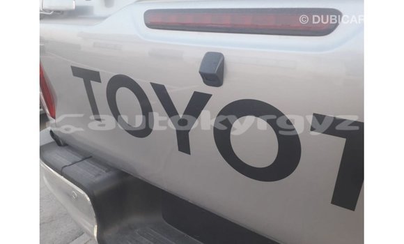 Buy Import Toyota Hilux Other Car in Import - Dubai in Batken Buy Import Toyota Hilux Other Car in Import - Dubai in Batken
