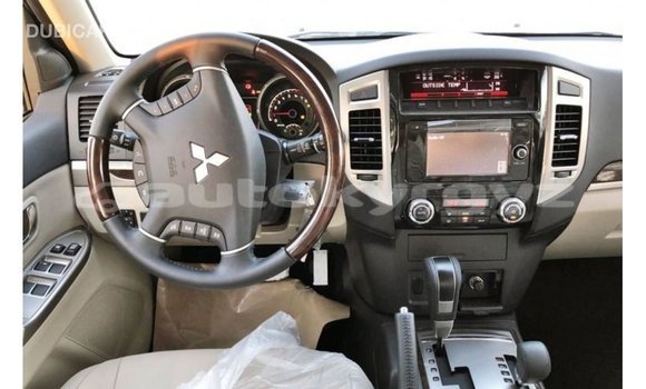Buy Import Mitsubishi Pajero Black Car in Import - Dubai in Batken Buy Import Mitsubishi Pajero Black Car in Import - Dubai in Batken