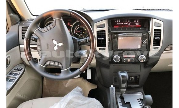 Buy Import Mitsubishi Pajero Black Car in Import - Dubai in Batken Buy Import Mitsubishi Pajero Black Car in Import - Dubai in Batken
