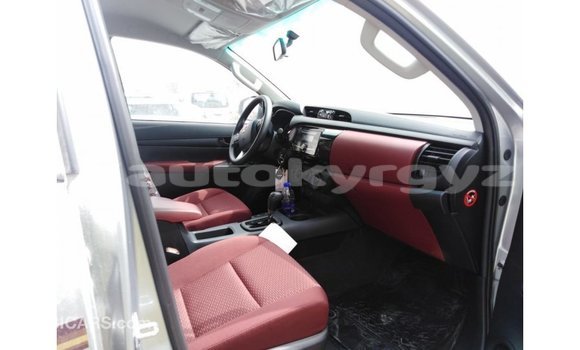 Buy Import Toyota Hilux Other Car in Import - Dubai in Batken Buy Import Toyota Hilux Other Car in Import - Dubai in Batken