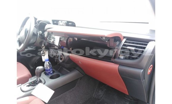 Buy Import Toyota Hilux Other Car in Import - Dubai in Batken Buy Import Toyota Hilux Other Car in Import - Dubai in Batken