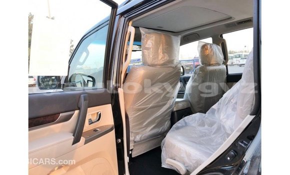 Buy Import Mitsubishi Pajero Black Car in Import - Dubai in Batken Buy Import Mitsubishi Pajero Black Car in Import - Dubai in Batken