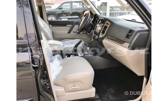Buy Import Mitsubishi Pajero Black Car in Import - Dubai in Batken Buy Import Mitsubishi Pajero Black Car in Import - Dubai in Batken