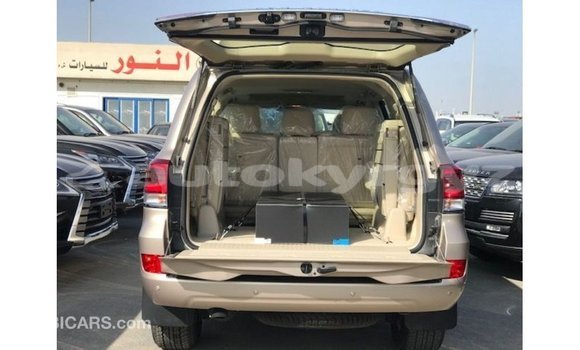 Buy Import Toyota Land Cruiser Other Car in Import - Dubai in Batken Buy Import Toyota Land Cruiser Other Car in Import - Dubai in Batken