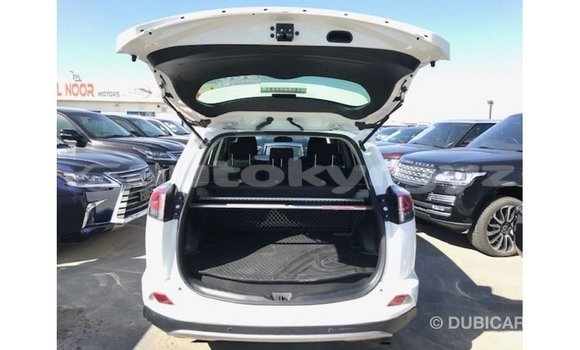 Buy Import Toyota 4Runner White Car in Import - Dubai in Batken Buy Import Toyota 4Runner White Car in Import - Dubai in Batken