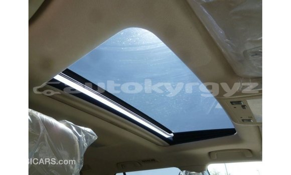 Buy Import Toyota Land Cruiser White Car in Import - Dubai in Batken Buy Import Toyota Land Cruiser White Car in Import - Dubai in Batken