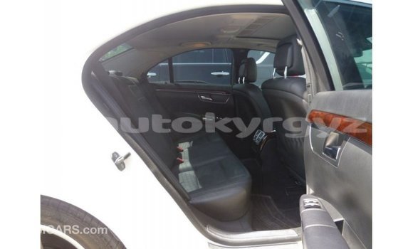 Buy Import Mercedes-Benz 190 White Car in Import - Dubai in Batken Buy Import Mercedes-Benz 190 White Car in Import - Dubai in Batken