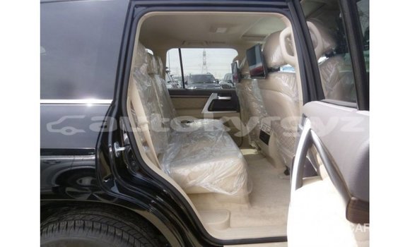 Buy Import Toyota Land Cruiser Black Car in Import - Dubai in Batken Buy Import Toyota Land Cruiser Black Car in Import - Dubai in Batken