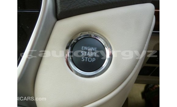Buy Import Toyota Land Cruiser White Car in Import - Dubai in Batken Buy Import Toyota Land Cruiser White Car in Import - Dubai in Batken