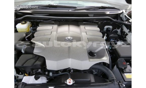 Buy Import Toyota Land Cruiser White Car in Import - Dubai in Batken Buy Import Toyota Land Cruiser White Car in Import - Dubai in Batken