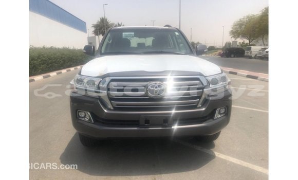Buy Import Toyota Land Cruiser Other Car in Import - Dubai in Batken Buy Import Toyota Land Cruiser Other Car in Import - Dubai in Batken