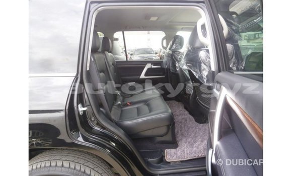 Buy Import Toyota Land Cruiser Black Car in Import - Dubai in Batken Buy Import Toyota Land Cruiser Black Car in Import - Dubai in Batken