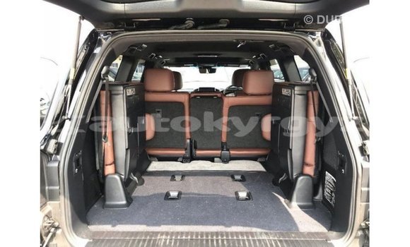 Buy Import Toyota Land Cruiser Black Car in Import - Dubai in Batken Buy Import Toyota Land Cruiser Black Car in Import - Dubai in Batken