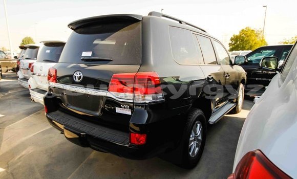 Buy Import Toyota Land Cruiser Black Car in Import - Dubai in Batken Buy Import Toyota Land Cruiser Black Car in Import - Dubai in Batken
