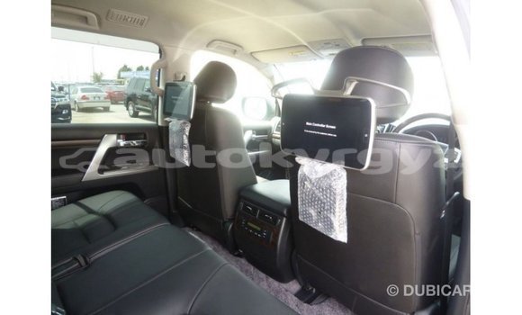 Buy Import Toyota Land Cruiser Black Car in Import - Dubai in Batken Buy Import Toyota Land Cruiser Black Car in Import - Dubai in Batken